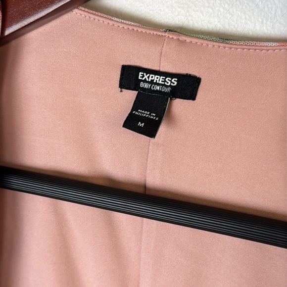 Express Floral Blouse in Pink and Red Sz M - Picture 4 of 9